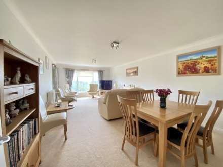 Douglas Avenue, Exmouth, Image 3