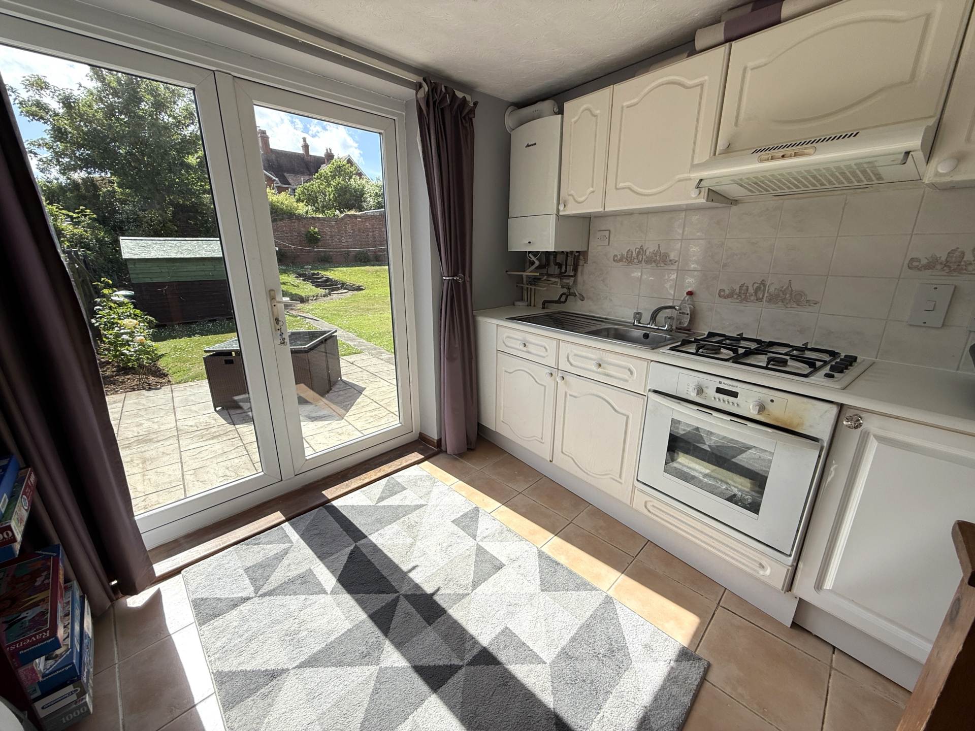 The Crescent, Exmouth, Image 9