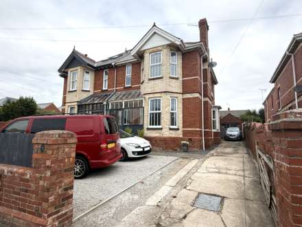 Hulham Road, Exmouth