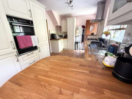 Madeira Villas, Exmouth, Image 13