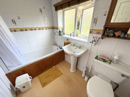 Madeira Villas, Exmouth, Image 9