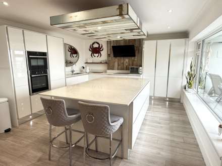Ryll Court Drive, Exmouth, Image 14