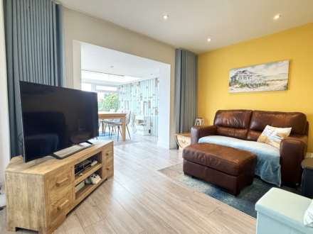 Ryll Court Drive, Exmouth, Image 5
