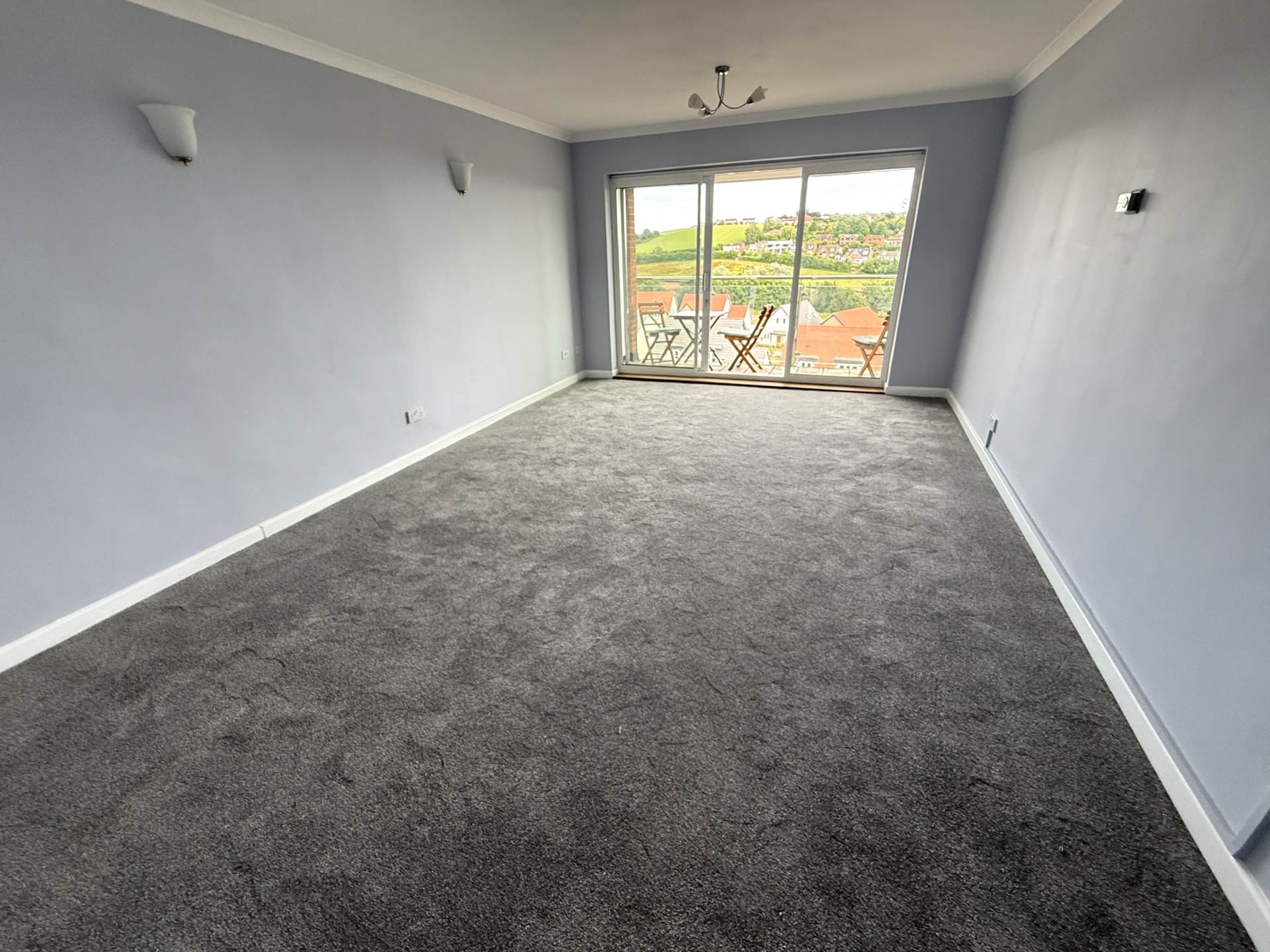 Douglas Avenue, Exmouth, Image 4
