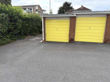Douglas Avenue, Exmouth, Image 10
