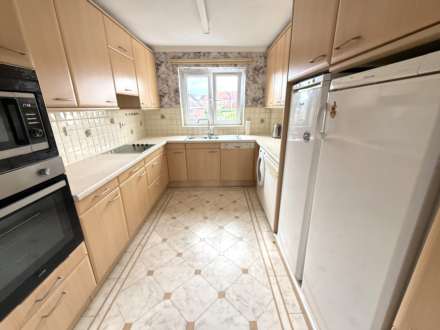 Douglas Avenue, Exmouth, Image 2