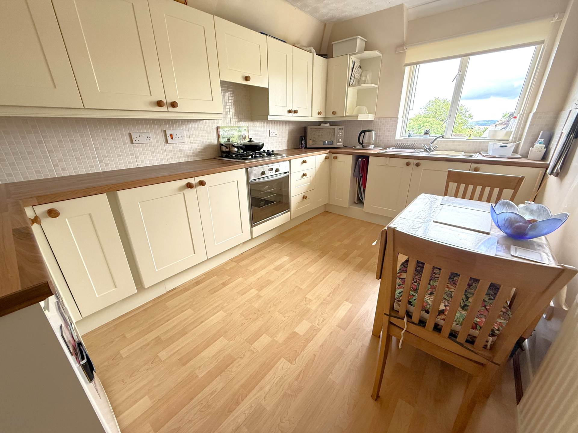 Cranford Avenue, Exmouth, Image 2