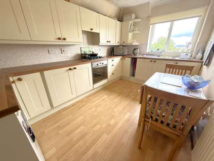 Cranford Avenue, Exmouth, Image 2