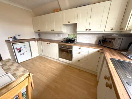 Cranford Avenue, Exmouth, Image 7
