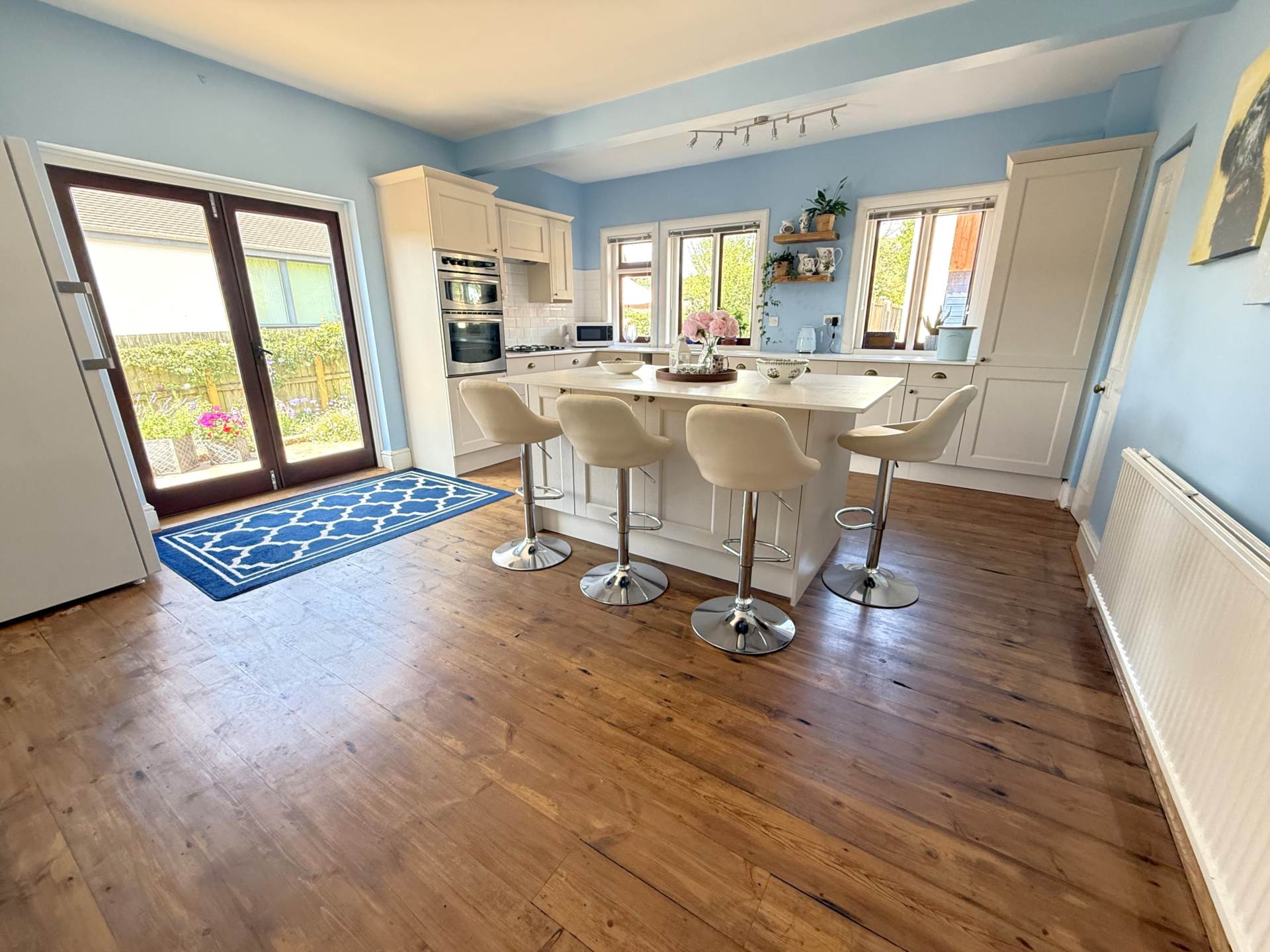 Knowle Village, Knowle, Budleigh Salterton, Image 2