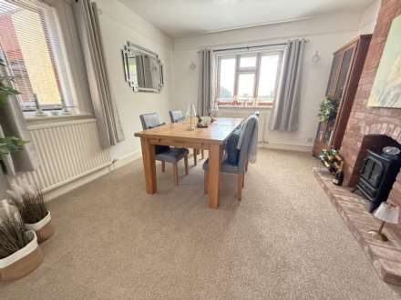 Knowle Village, Knowle, Budleigh Salterton, Image 5