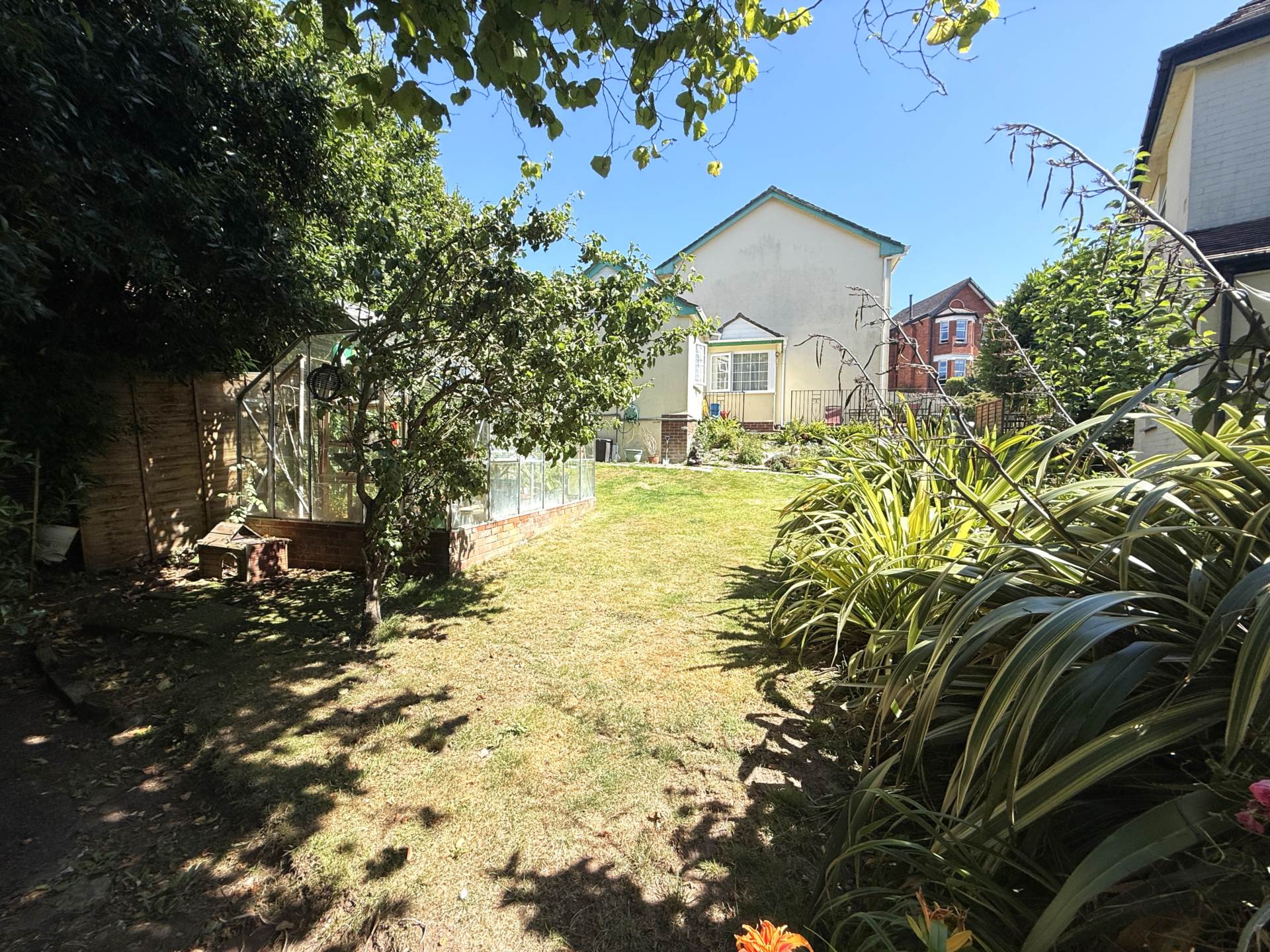 Bicton Villas, Exmouth, Image 3