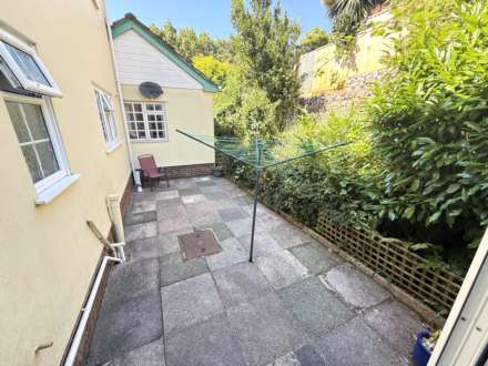Bicton Villas, Exmouth, Image 11