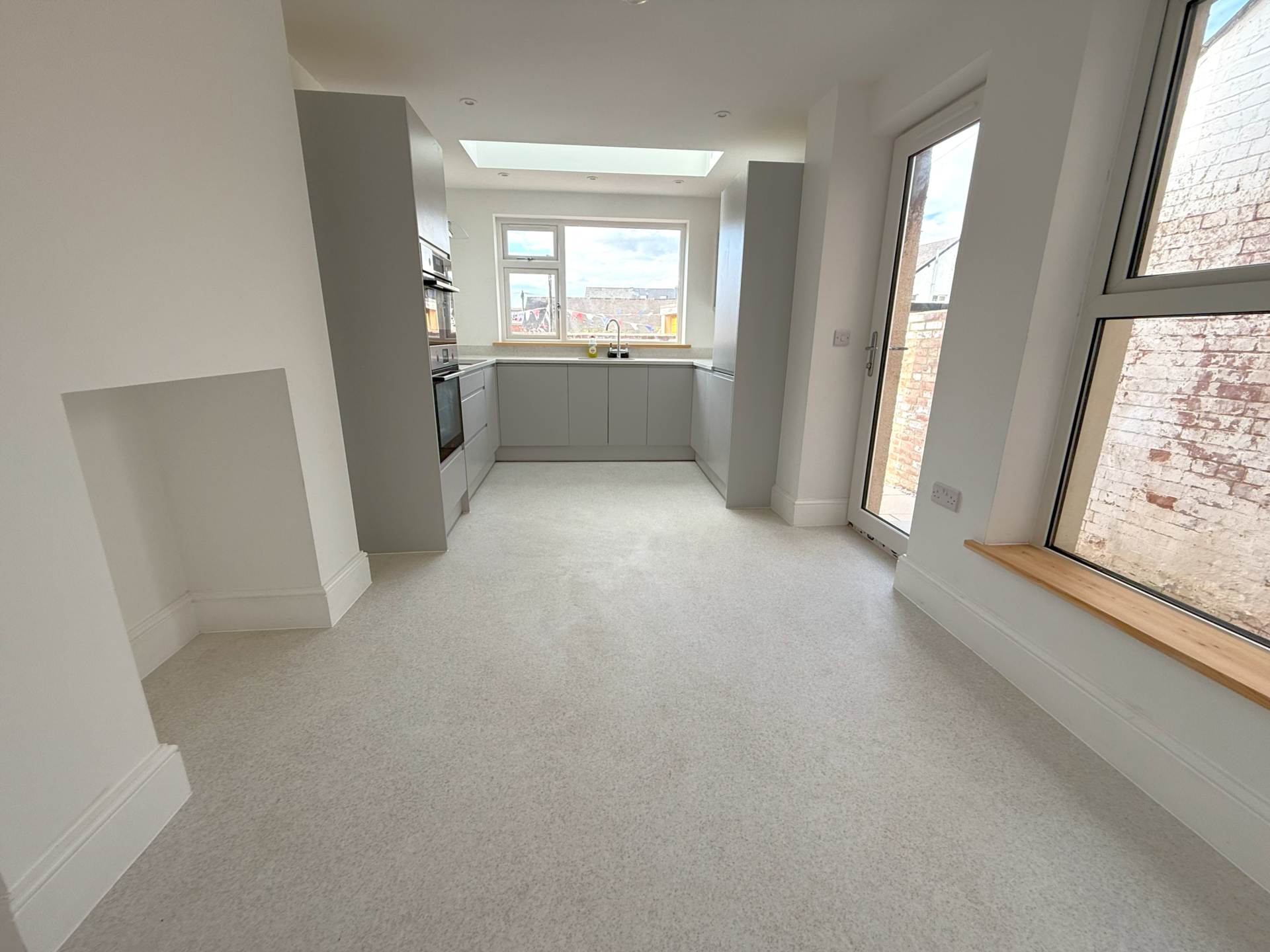 Lawn Road, Exmouth, Image 13