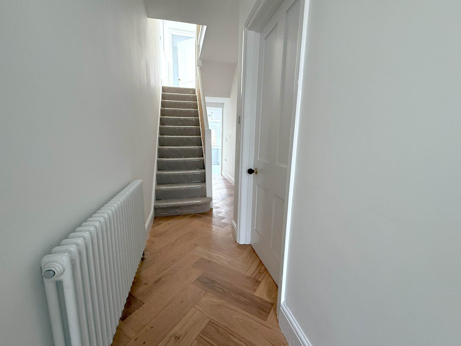 Lawn Road, Exmouth, Image 4
