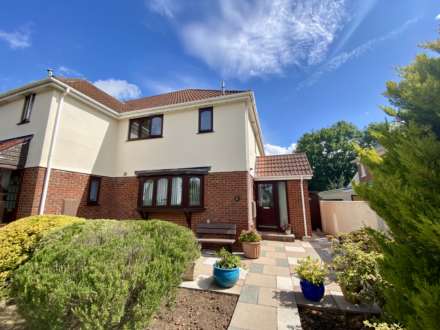 Drakes Gardens, Exmouth