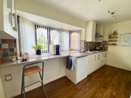 Drakes Gardens, Exmouth, Image 12