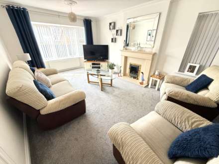 Hulham Vale, Exmouth, Image 4