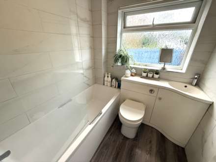 Meadow View Road, Exmouth, Image 10