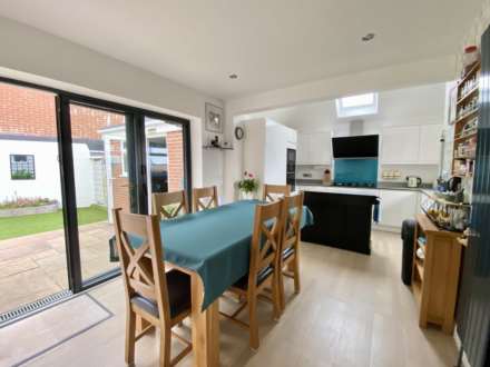 Swiss Close, Exmouth, Image 2