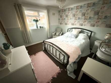 Midway, Exmouth, Image 7