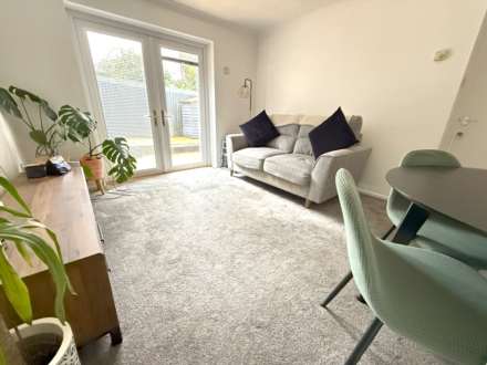 Brackendale, Exmouth, Image 4