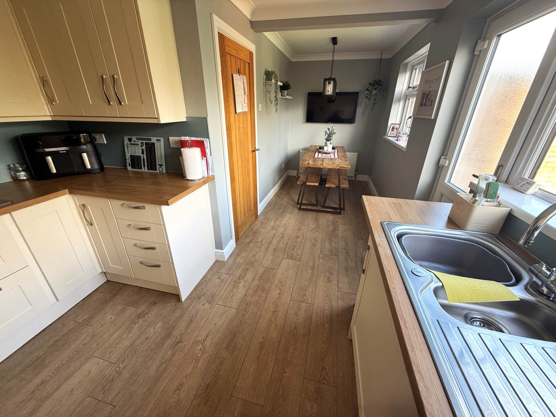 Winston Road, Exmouth, Image 6