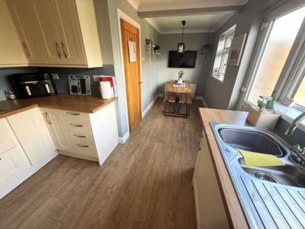 Winston Road, Exmouth, Image 6