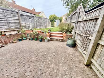 Elm Road, Exmouth, Image 3