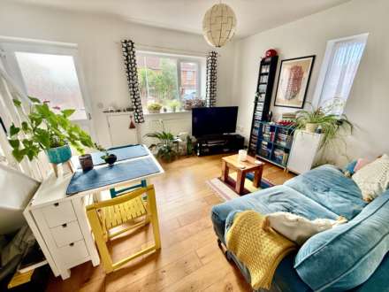 Elm Road, Exmouth, Image 4