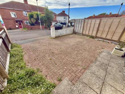 Elm Road, Exmouth, Image 9