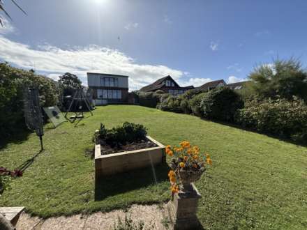 Ryll Court Drive, Exmouth, Image 11