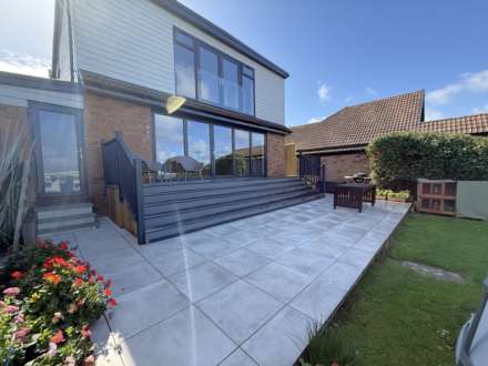 Ryll Court Drive, Exmouth, Image 13