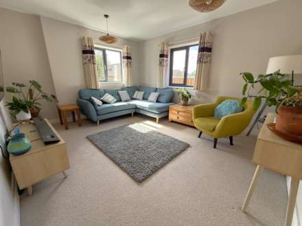 Ryll Court Drive, Exmouth, Image 4