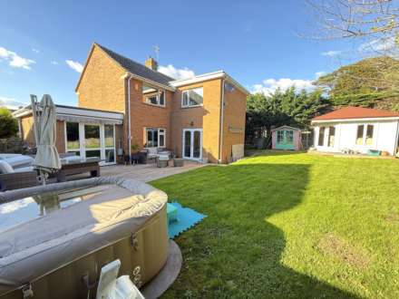 Heatherdale, Exmouth, Image 3
