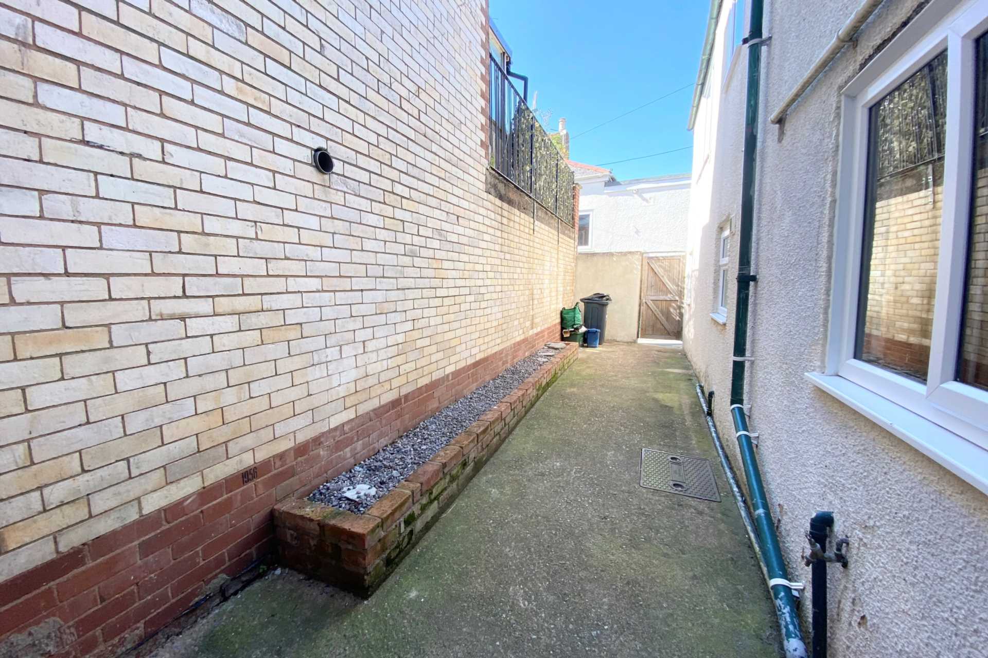 Albion Street, Exmouth, Image 3