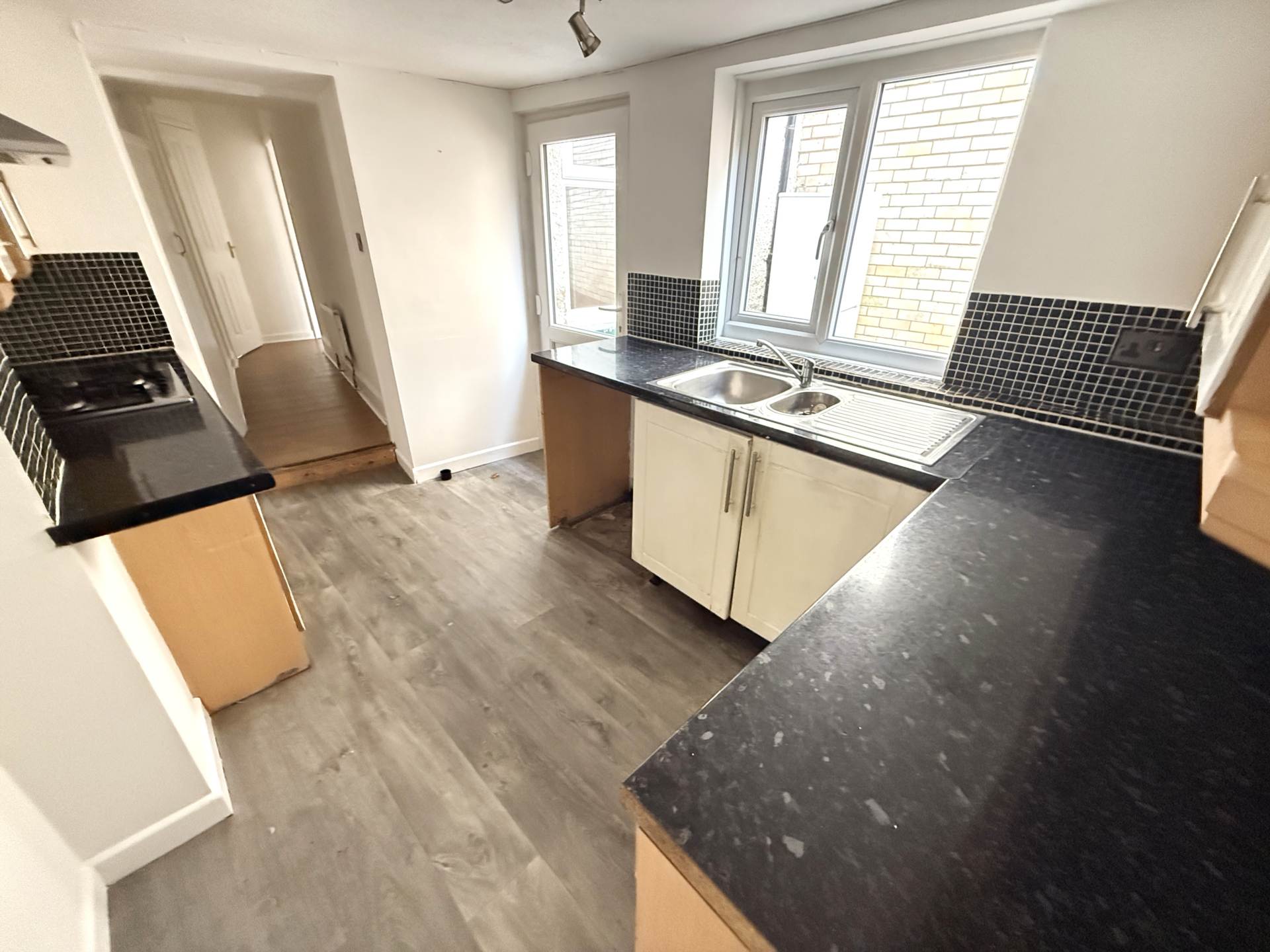 Albion Street, Exmouth, Image 7