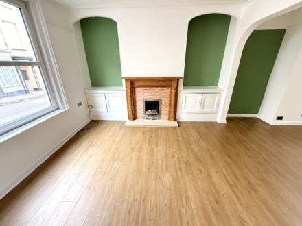 Albion Street, Exmouth, Image 4