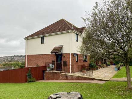 Drakes Gardens, Exmouth, Image 14
