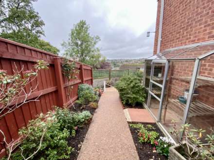 Drakes Gardens, Exmouth, Image 16
