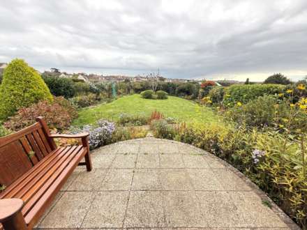 Halsdon Avenue, Exmouth, Image 10