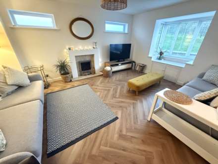 Avondale Road, Exmouth, Image 4