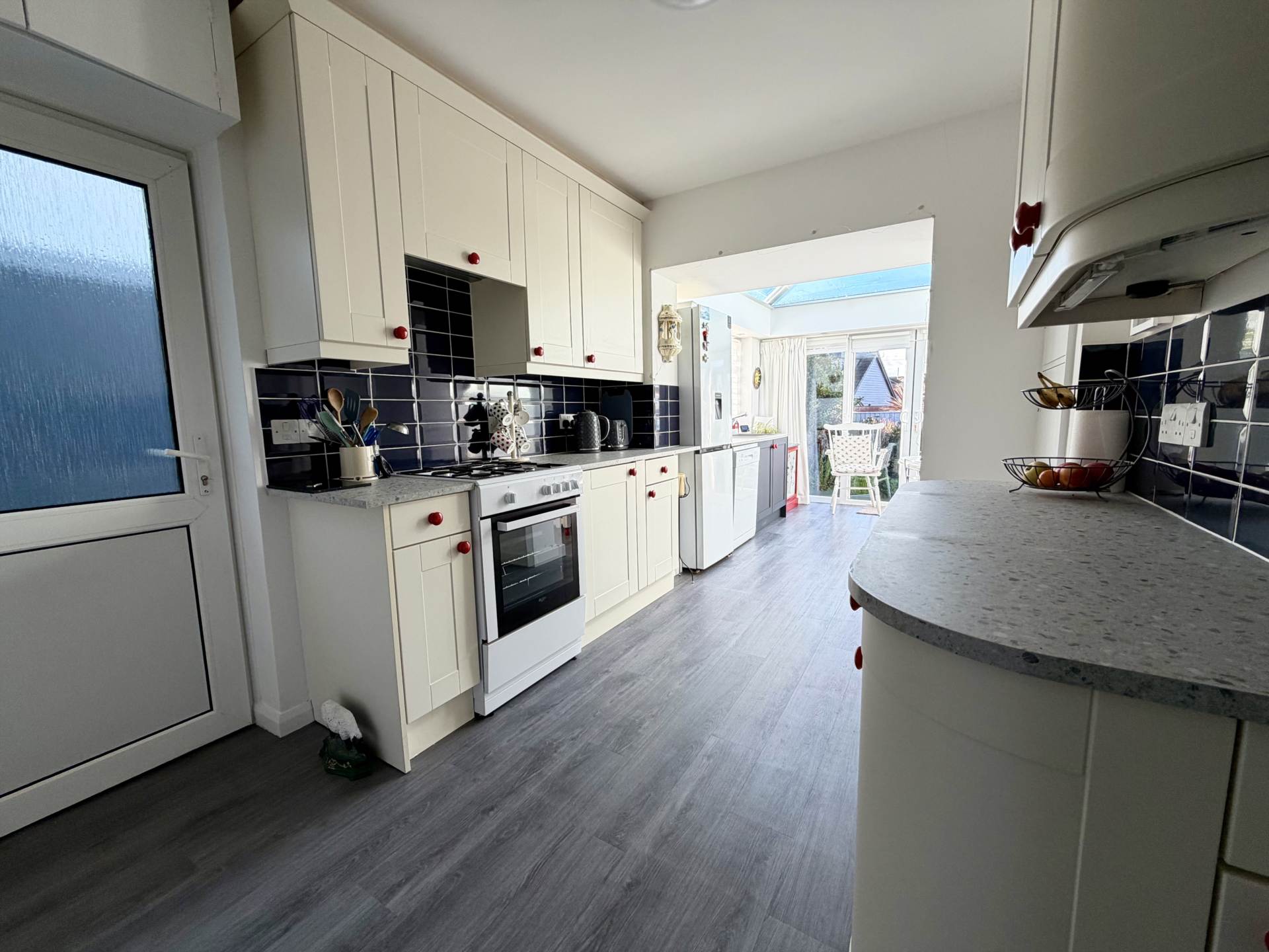 Elmfield Crescent, Exmouth, Image 5