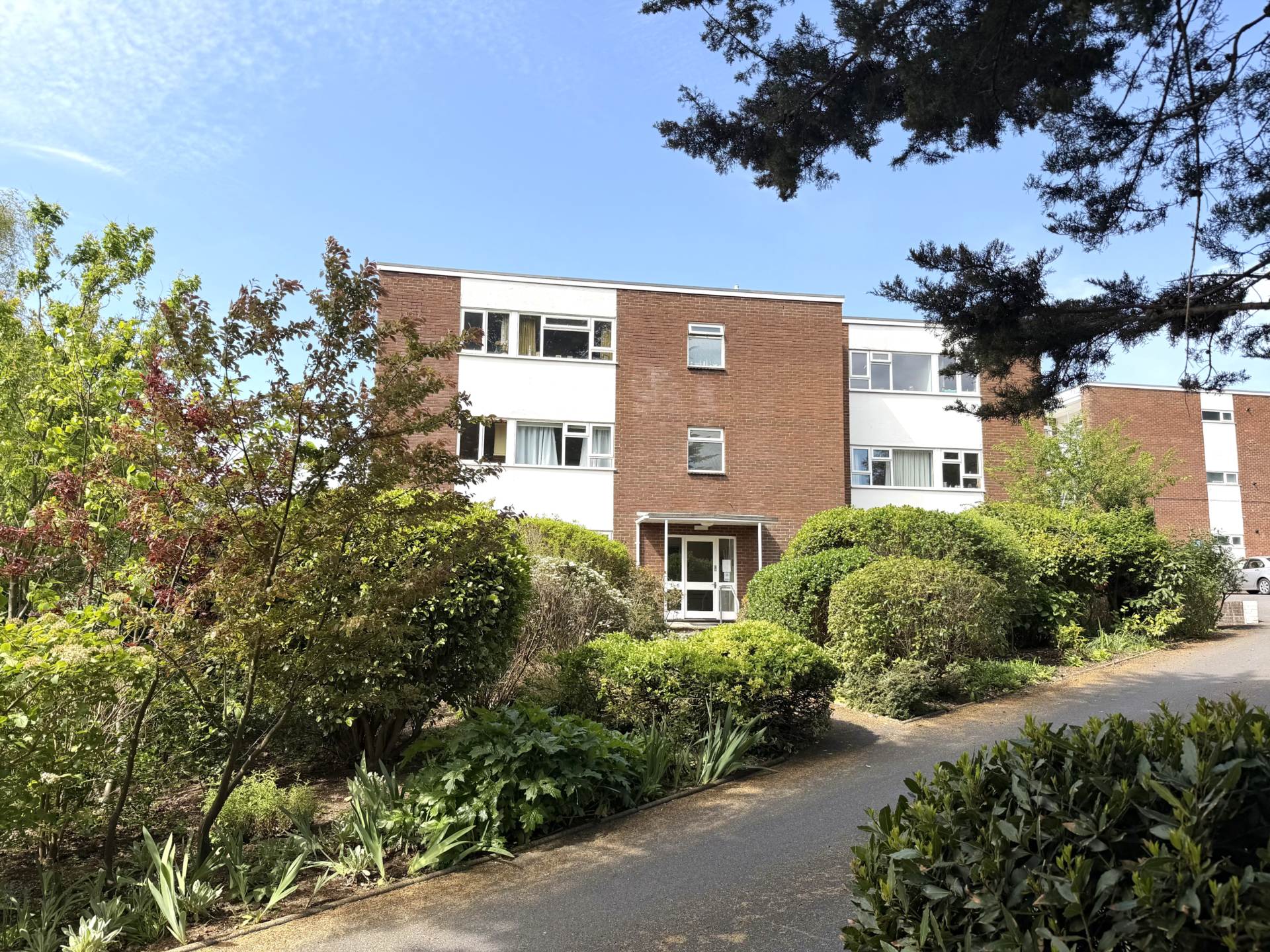 Douglas Avenue, Exmouth, Image 4