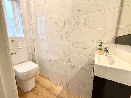 Ryll Court Drive, Exmouth, Image 14