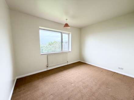 Ryll Court Drive, Exmouth, Image 9