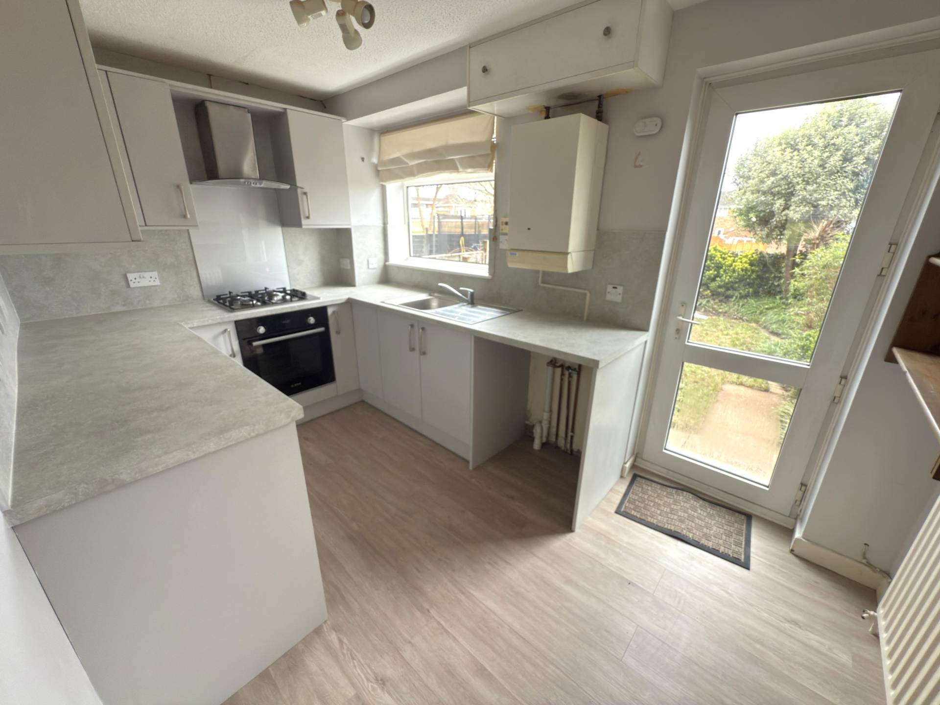 Palm Close, Exmouth, Image 2