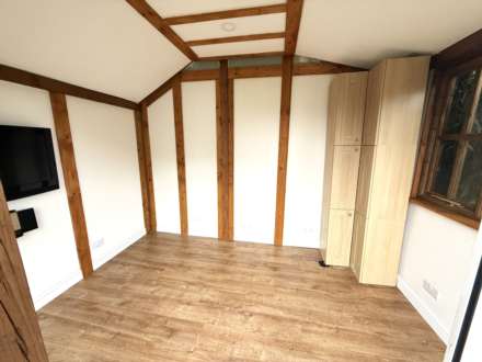 Mount Pleasant Avenue, Exmouth, Image 12