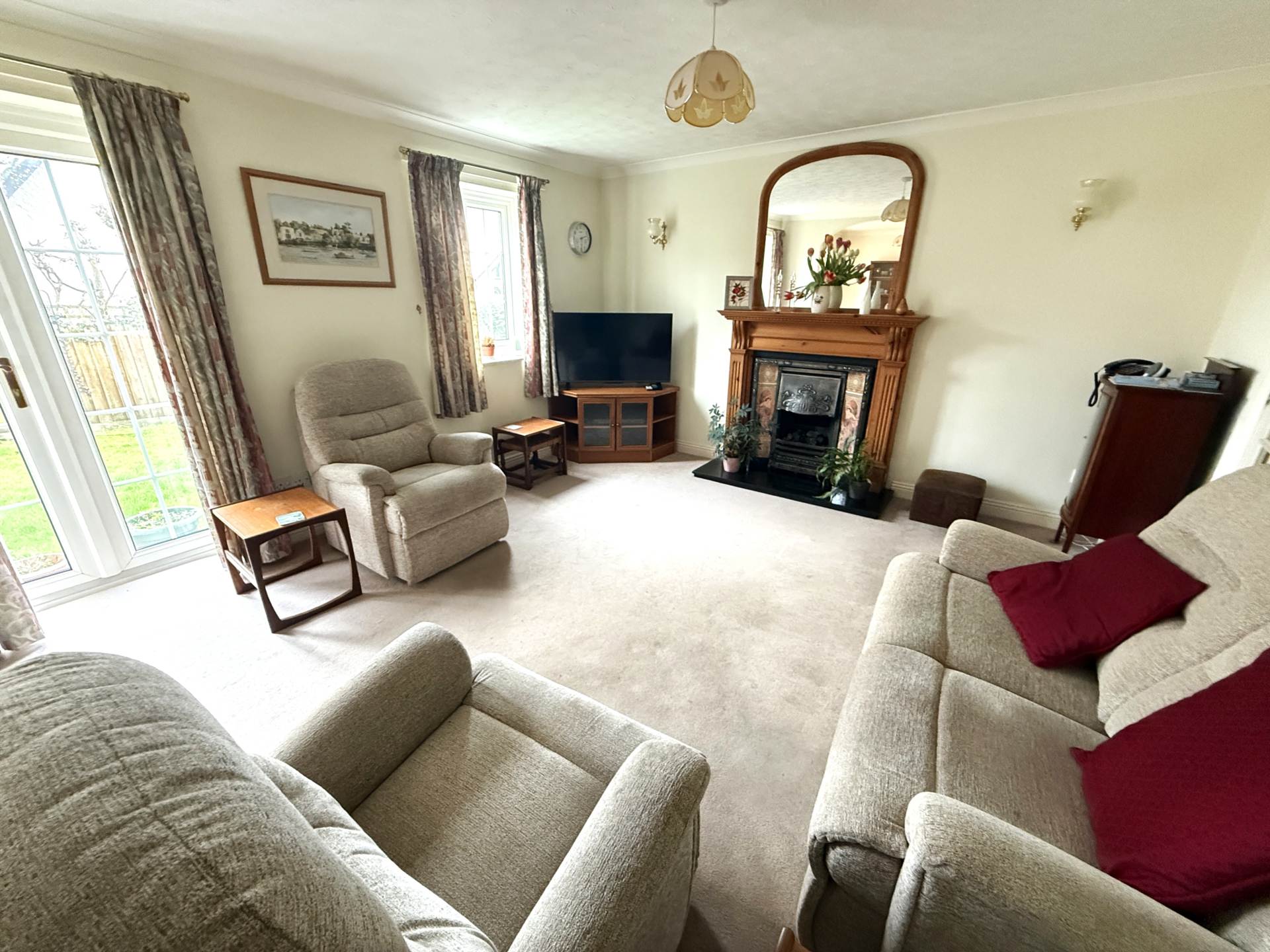 Culvery Close, Woodbury, Image 2