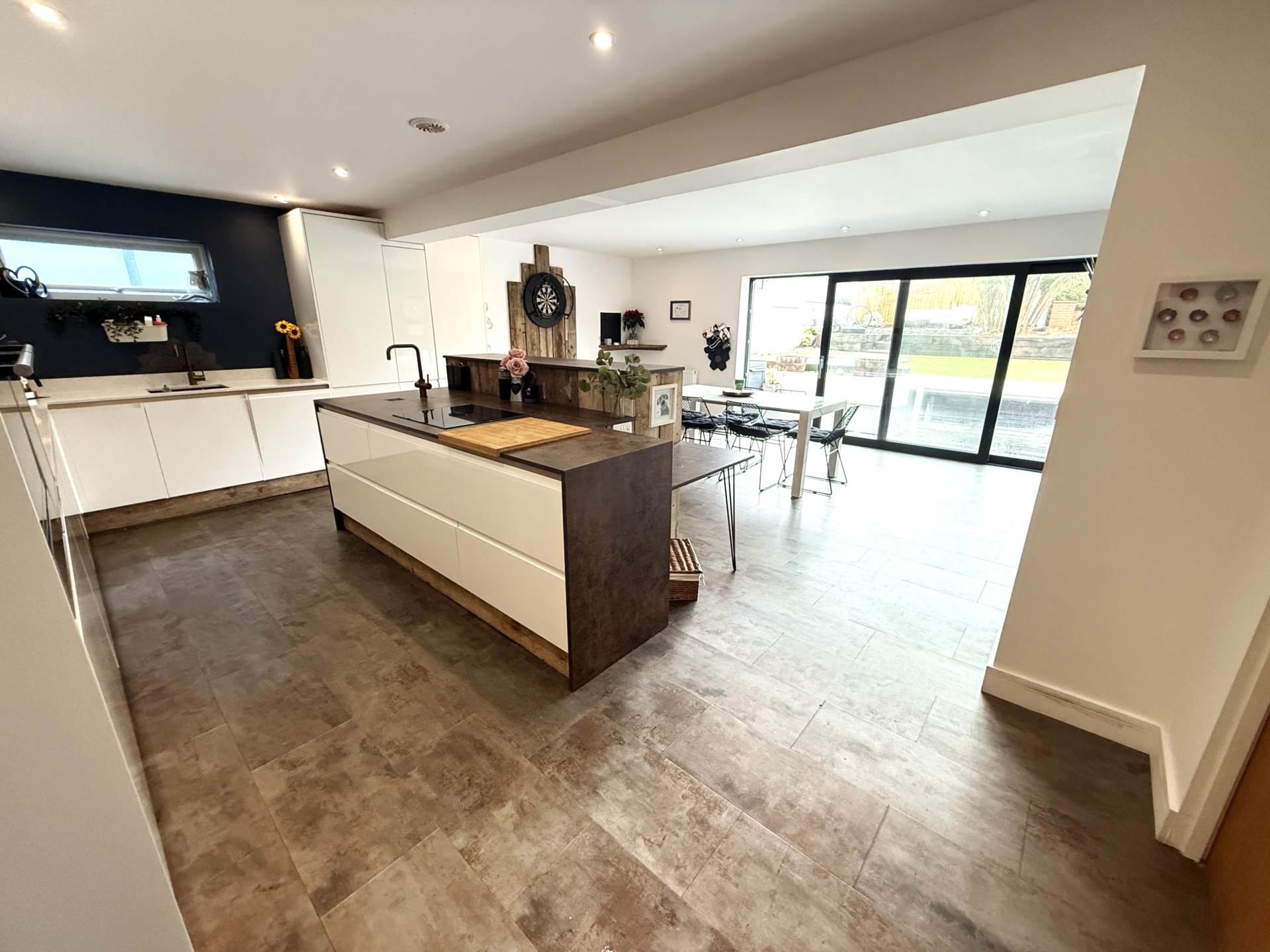 St Johns Road, Exmouth, Image 2